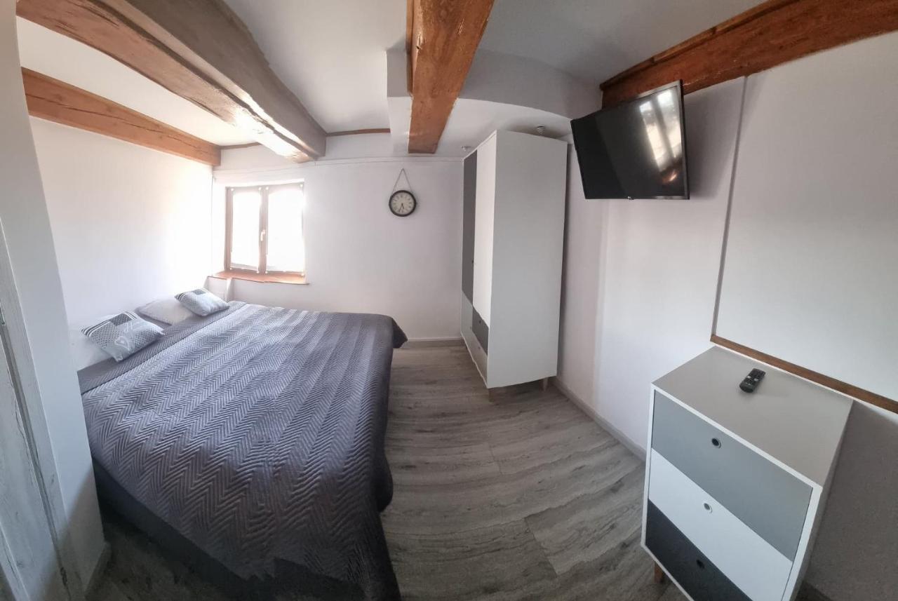 Syrenka Apartamenty อุสตกา ภายนอก รูปภาพ