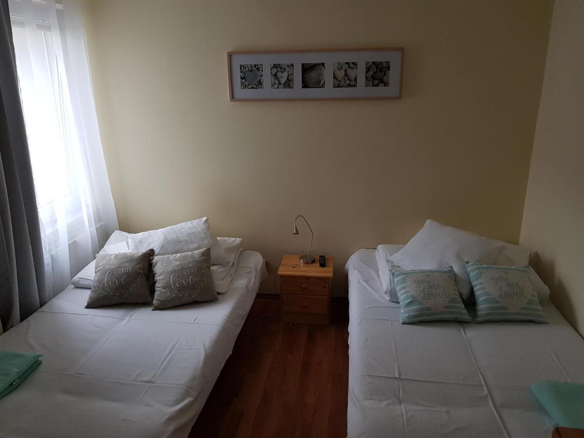 Syrenka Apartamenty อุสตกา ภายนอก รูปภาพ