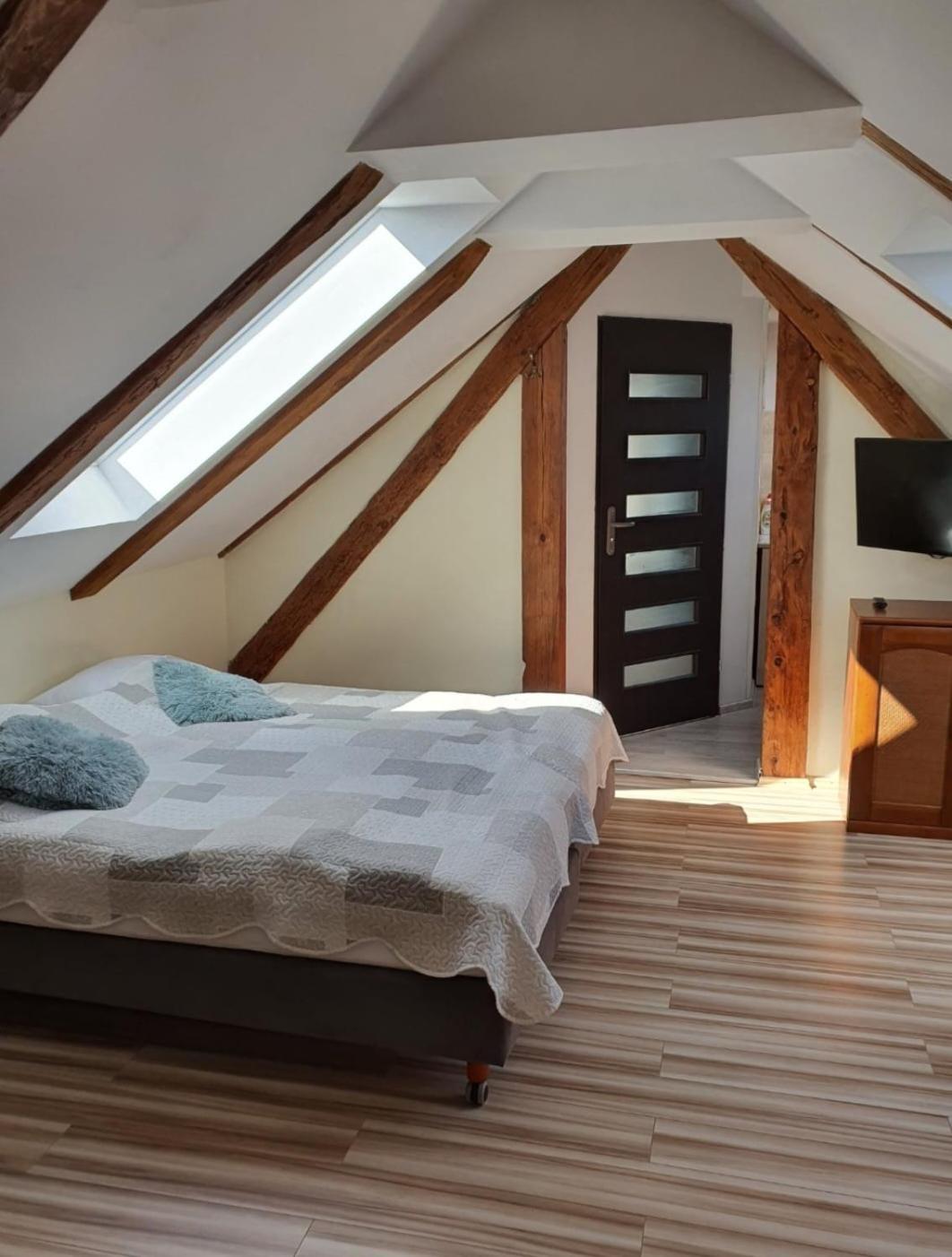 Syrenka Apartamenty อุสตกา ภายนอก รูปภาพ