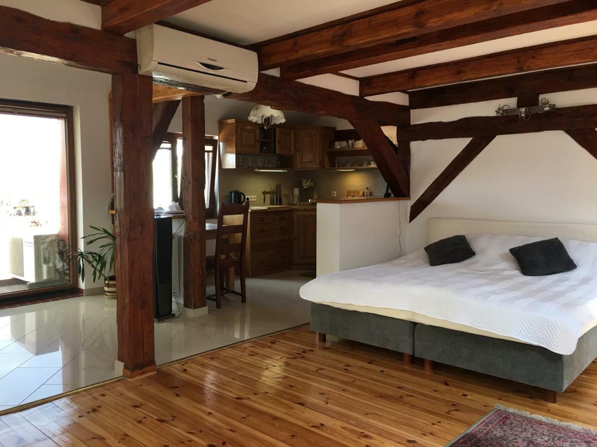Syrenka Apartamenty อุสตกา ภายนอก รูปภาพ